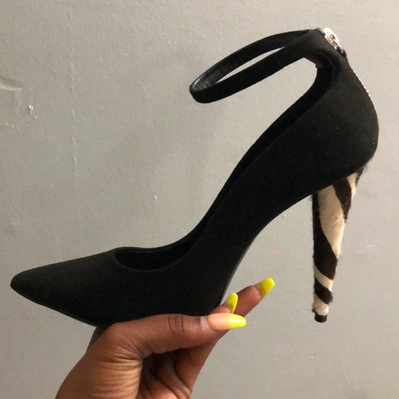 black Giuseppe heels - Picture 3 of 4